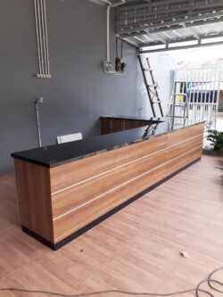 Meja Front Office Custom